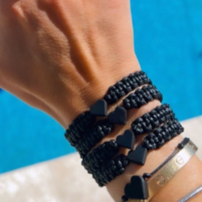 Black heart bracelet